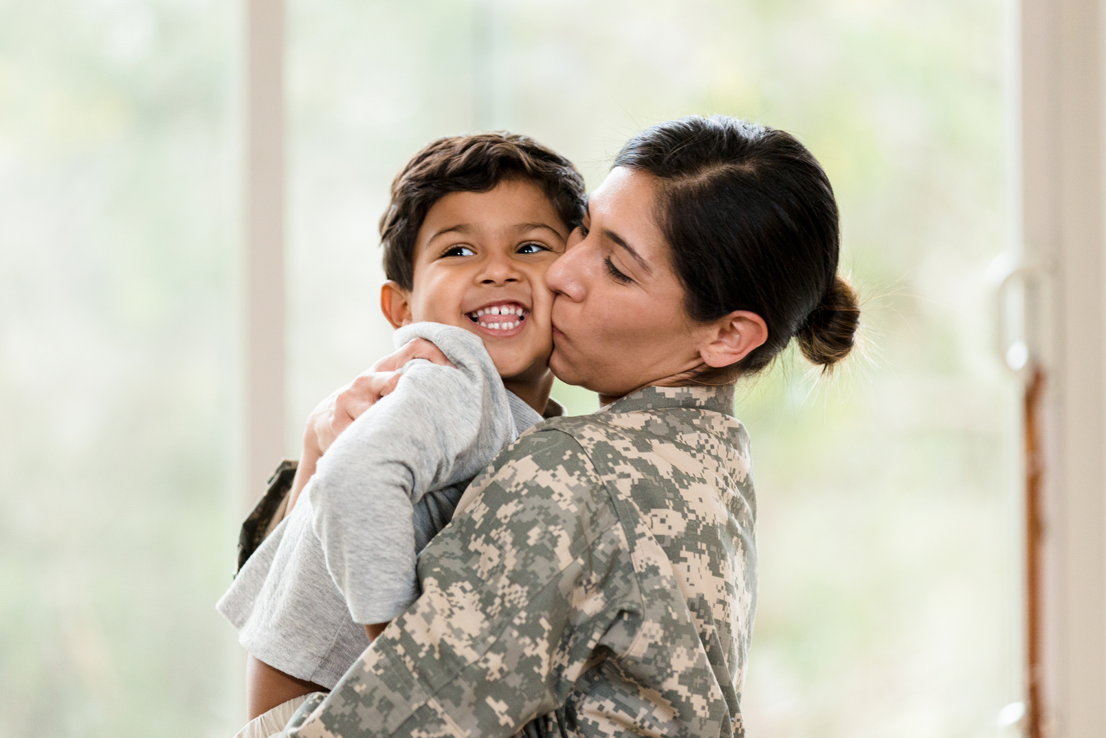 Military mom returns home